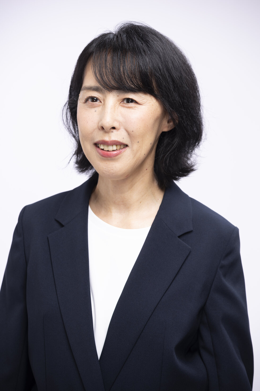 三村小津絵