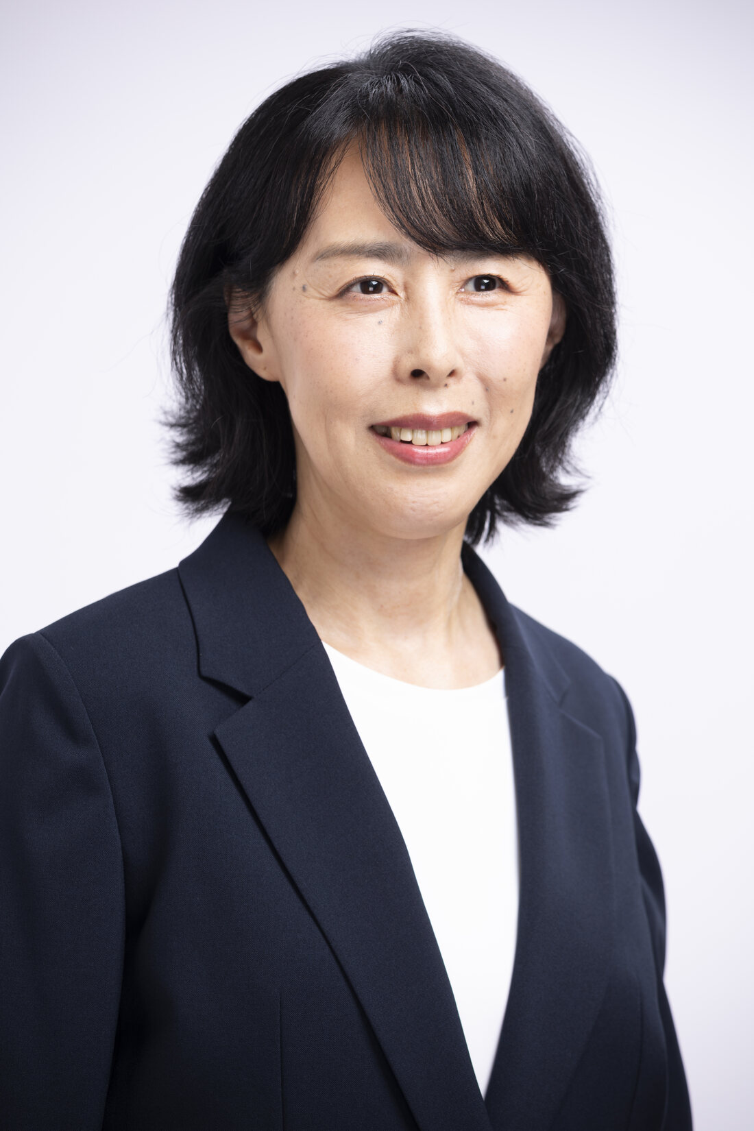 三村小津絵